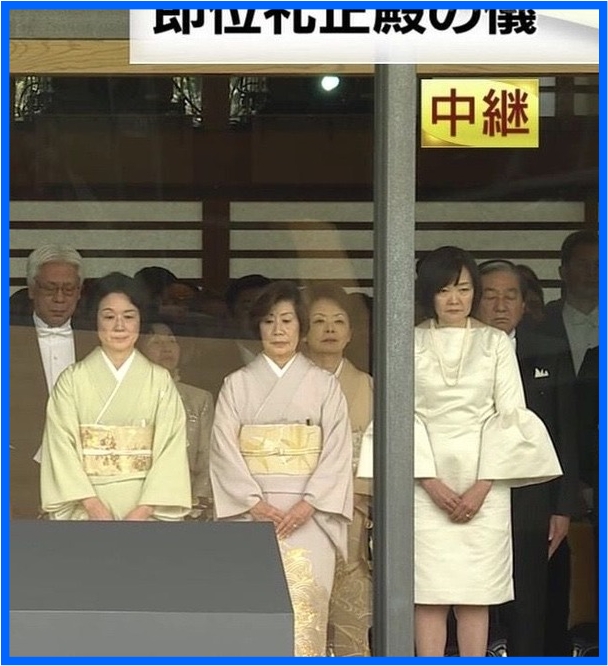 の ドレス 夫人 昭恵